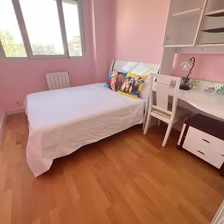 Alcobendas Comodo Y Luminoso Un Dormitorio Exterior foto
